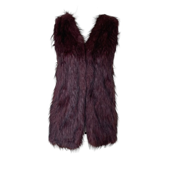 Sebby Collection Women’s Faux Fur Vest Size M Burgundy Knit Back Hook Closure - Picture 2 of 10